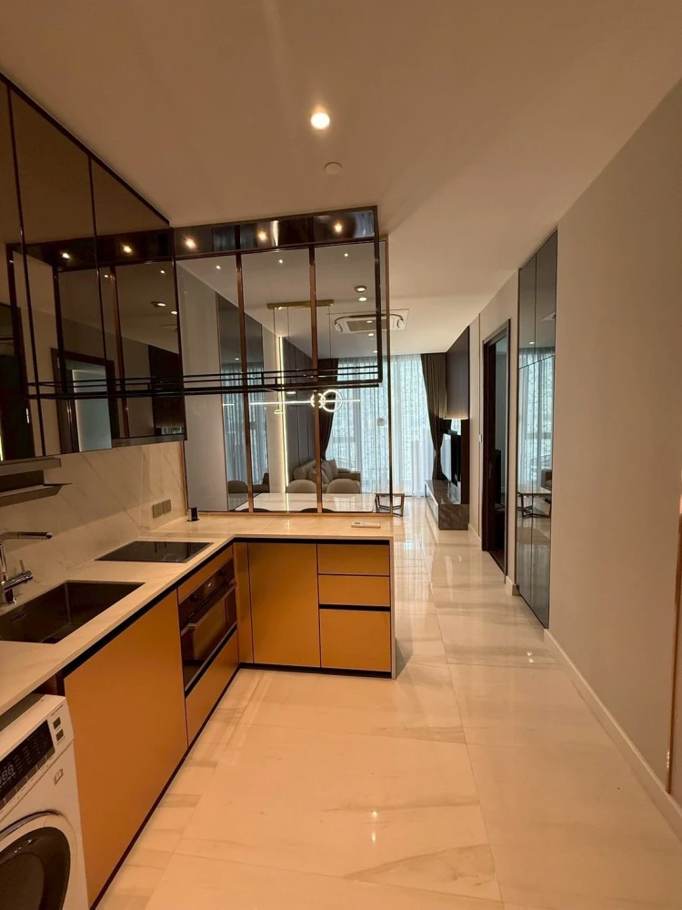 For rent: Supalai Icon Sathorn, 14th floor, pool view, fully furnished with built-in furniture. Book now to secure your unit!