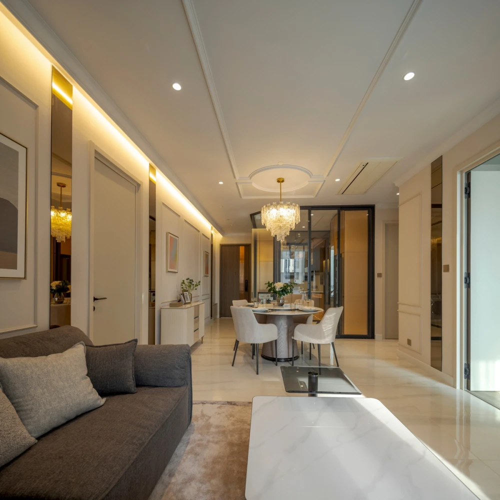 For rent: Supalai ICON Sathorn, 16th floor, corner unit, fully furnished, very livable. Book now!