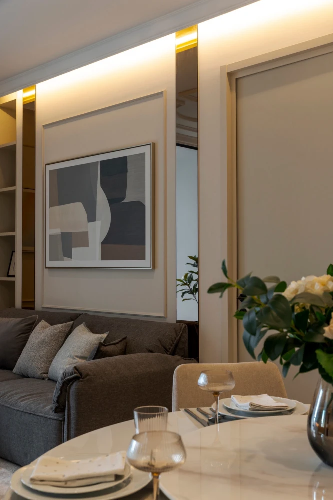 For rent: Supalai ICON Sathorn, 16th floor, corner unit, fully furnished, very livable. Book now!