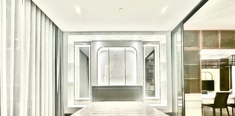 For rent: Supalai ICON Sathorn, 20th floor. Beautifully furnished and ready to move in. Book now! (Quickly!)