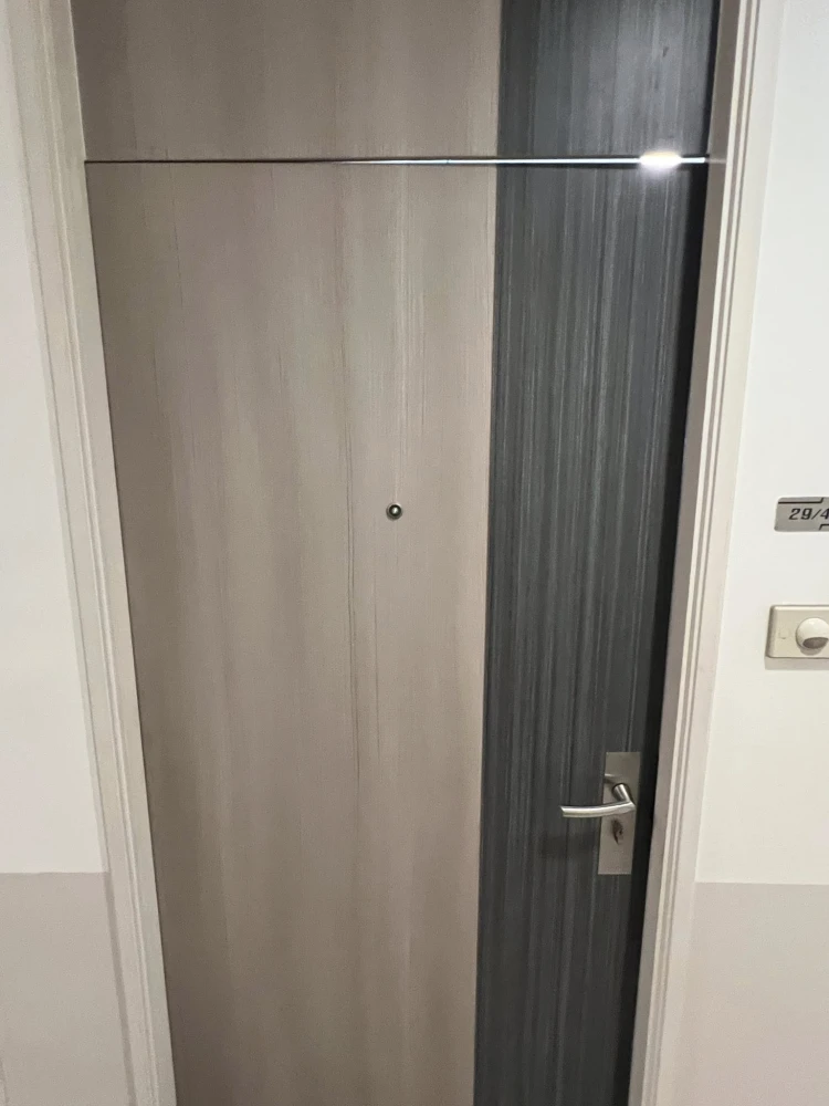 For rent Supalai Lite Sathorn Charoenrat 1 bedroom, 1 bathroom, plenty of usable space, beautiful view from high floor, reserve now!