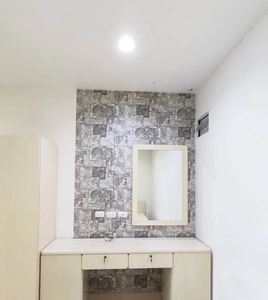 For sale/rent Supalai Loft @ Talat Phlu Station, spacious and comfortable room, suitable for a family. Reserve now before it's too late.
