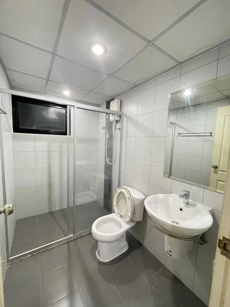 For rent Supalai Loft Chaeng Watthana comes with complete decoration. Book now. Don't miss it.