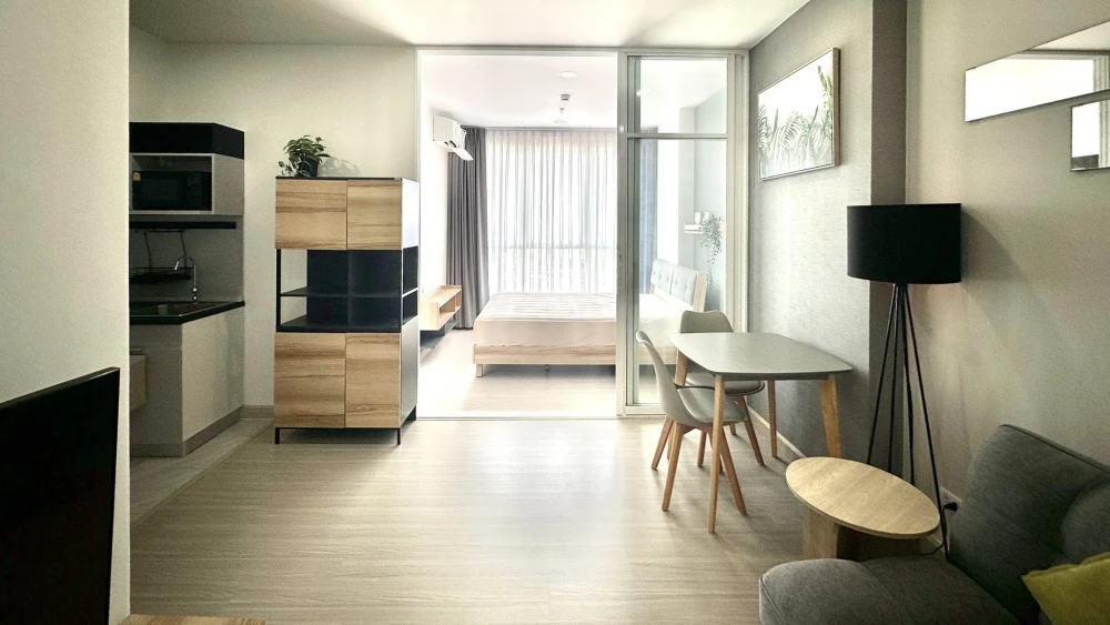 For rent: Supalai Loft Sathorn-Ratchaphruek, ready to move in, fully furnished, high floor. Book now!