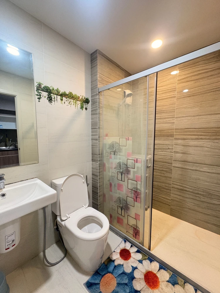 For rent: Supalai Loft Yaek Fai Chai Station, 5th floor, fully furnished, very livable. Book now!