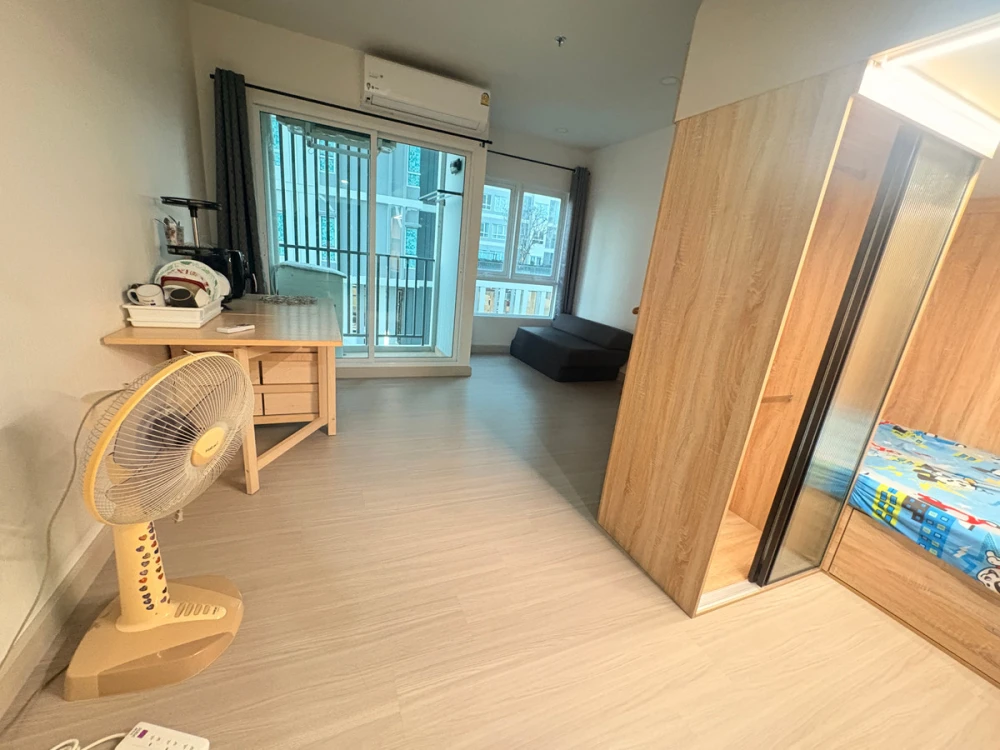 For rent: Supalai Loft Yaek Fai Chai Station, 5th floor, fully furnished, very livable. Book now!