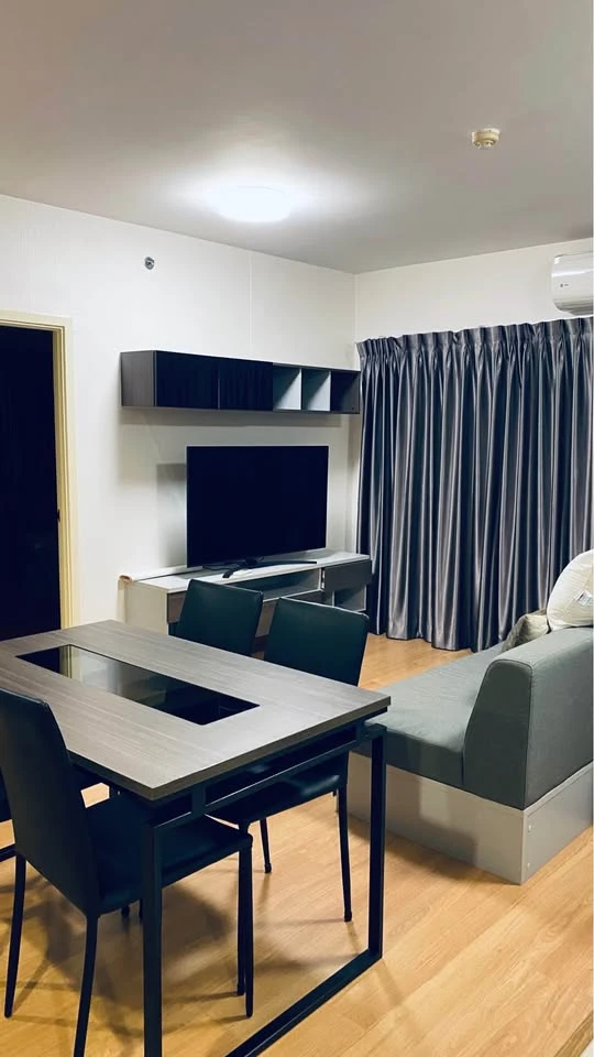 Supalai Mare Pattaya for rent, corner room with privacy, fully furnished, good location, just bring your bags and move in.