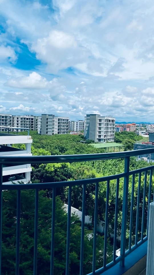 Supalai Mare Pattaya for rent, corner room with privacy, fully furnished, good location, just bring your bags and move in.