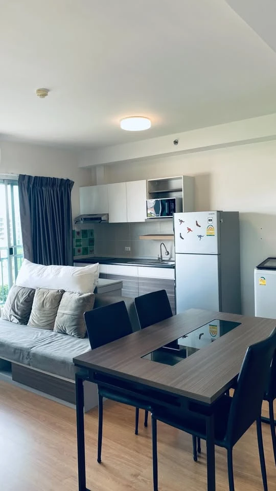 Supalai Mare Pattaya for rent, corner room with privacy, fully furnished, good location, just bring your bags and move in.