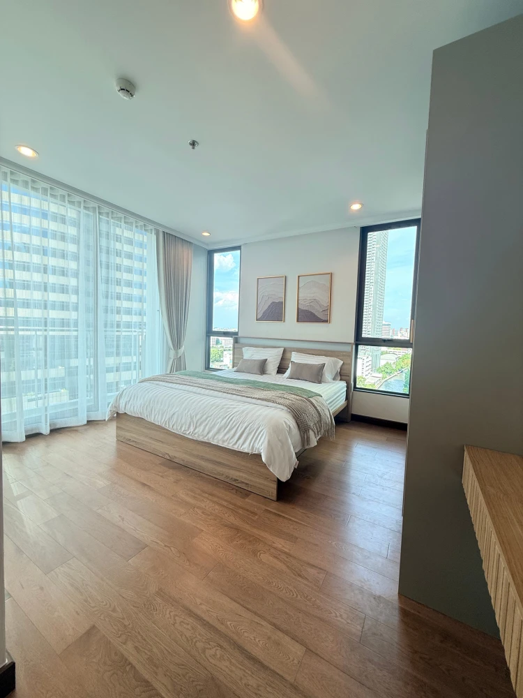 For Rent: Supalai Oriental Sukhumvit 39, 15th floor. Fully furnished. Book now if interested.