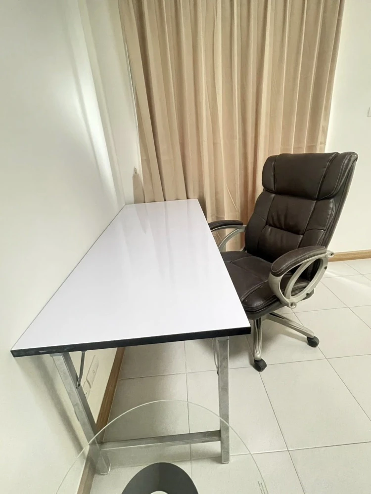 For rent Supalai Park Kaset, 14th floor, lots of usable space, with a clear city view, move in now, don't hesitate.