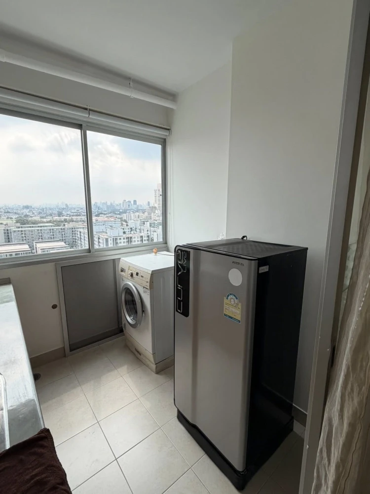 For rent: Supalai Park Kaset, Studio room, 35 sq.m., inner building, city view, quiet, ready to move in.