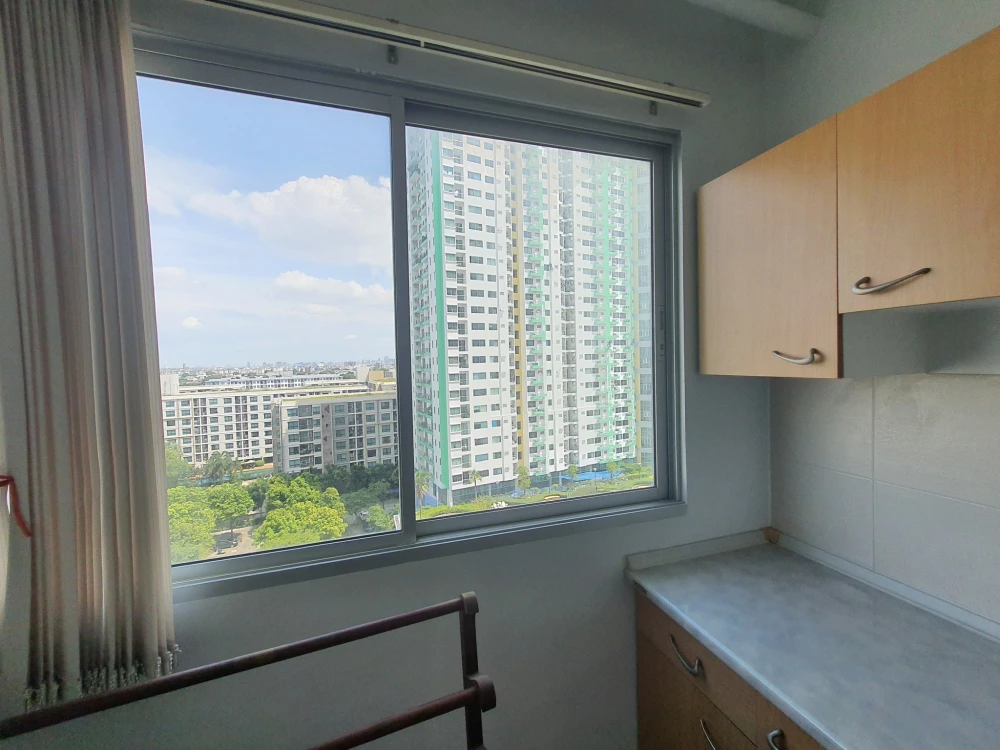 For rent Supalai Park Kaset, ready to move in, comes with complete facilities, book now, don't miss out.