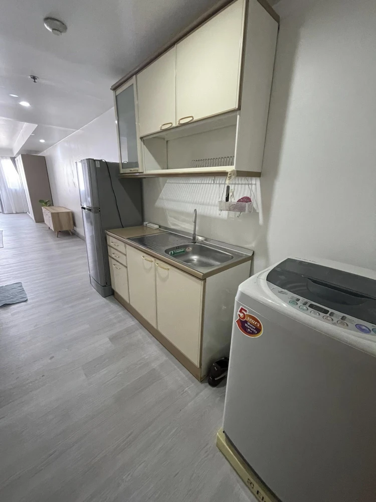 For rent: Supalai Park Paholyothin 21, fully furnished apartment, ready to move in, low floor. Book now, don't miss out!!