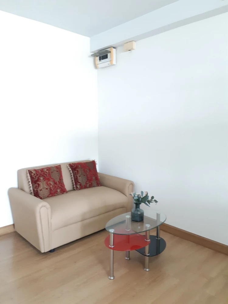 For rent Supalai Park Srinakarin, 15th floor, fully furnished room, ready to move in. Interested, book now, don't wait.