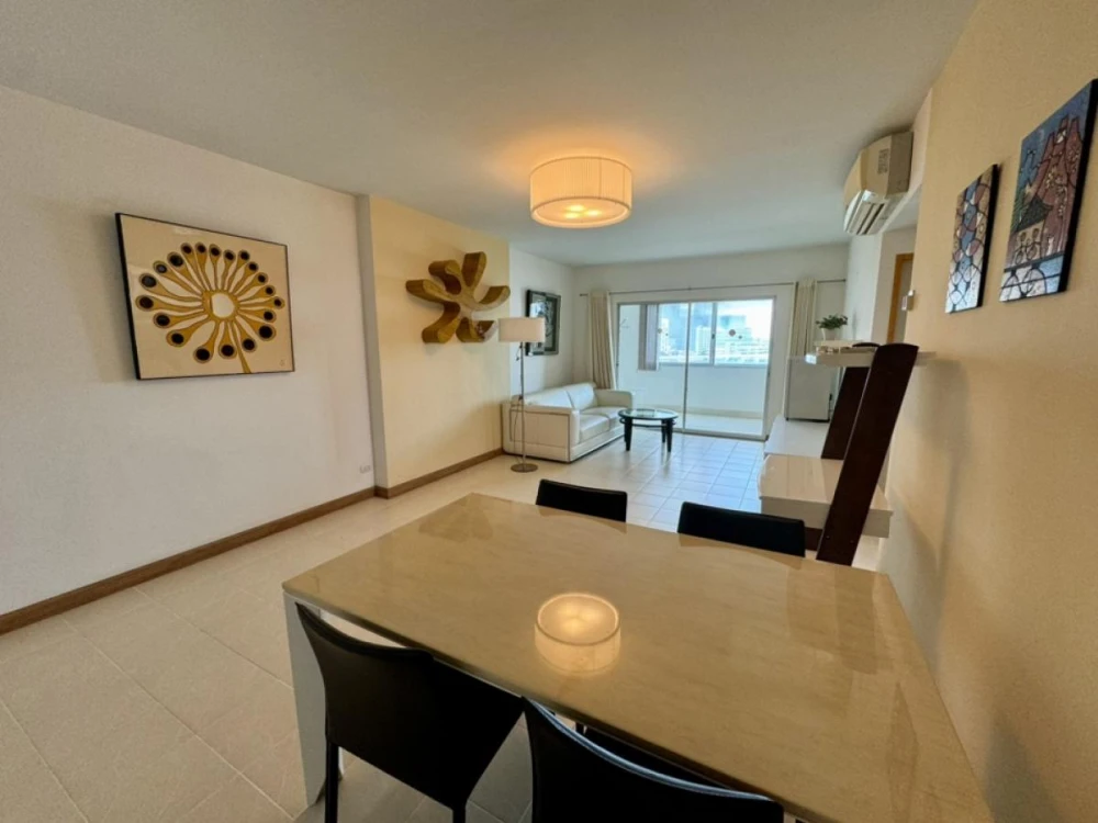 For rent: Supalai Park Srinakarin, 8th floor. Beautiful, comfortable, fully furnished unit. Book now! Don't miss out!