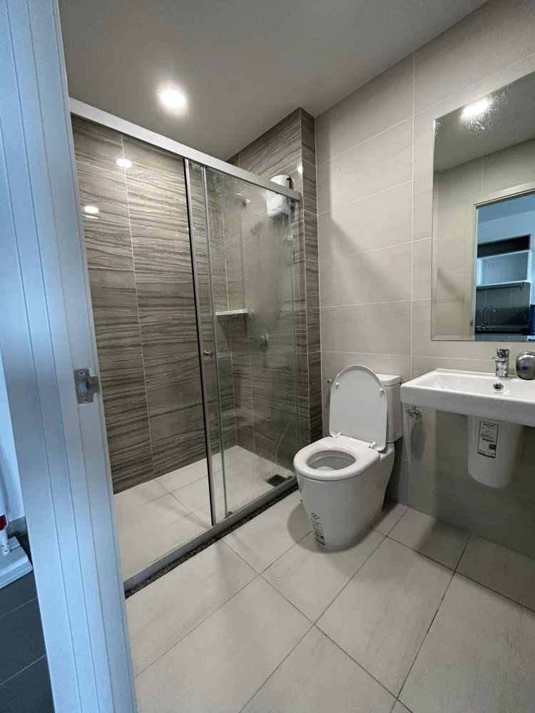 For rent: Supalai Park Yaekfaichai, 11th floor, fully furnished. Book now! (Quickly!)