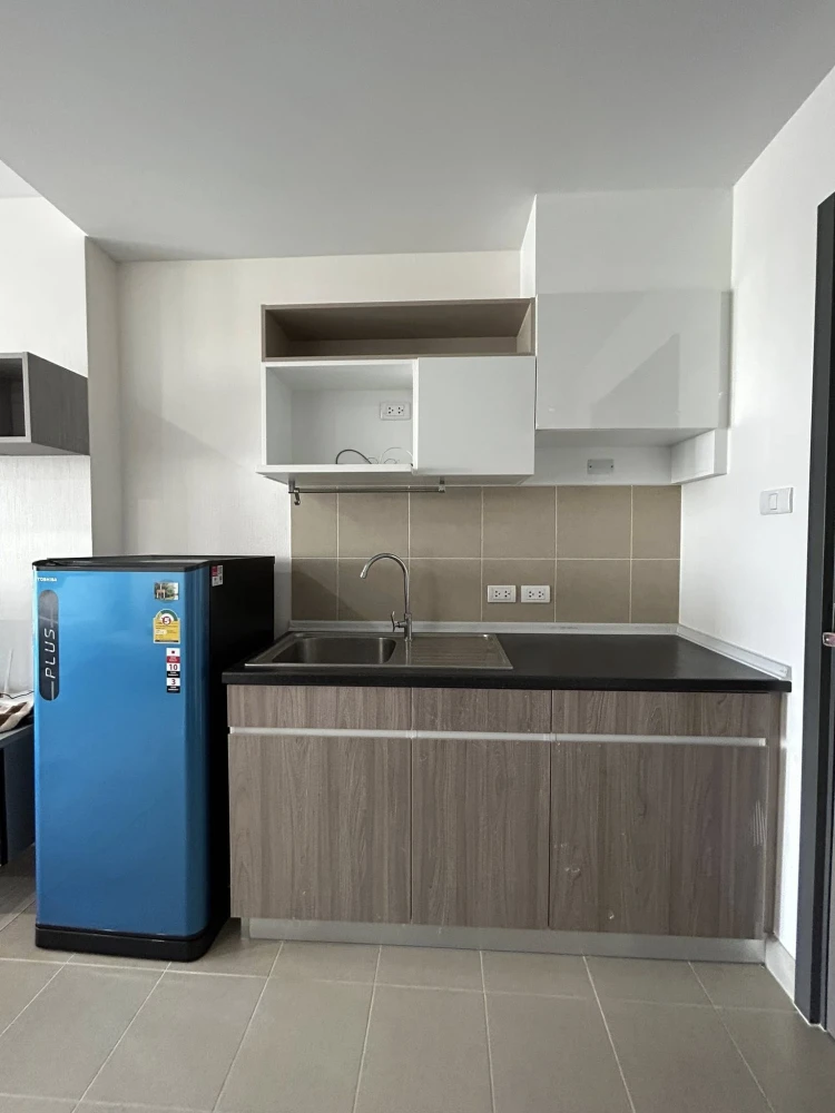 For rent: Supalai Park Yaekfaichai, 11th floor, fully furnished. Book now! (Quickly!)