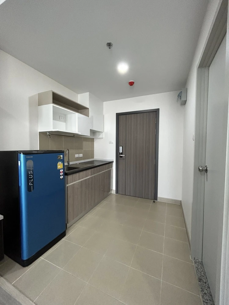 For rent: Supalai Park Yaekfaichai, 11th floor, fully furnished. Book now! (Quickly!)