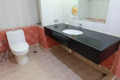 For rent Supalai Park Phahon Yothin 21, large room 43 sq m., clean, northern view, no buildings blocking, ready to move in.