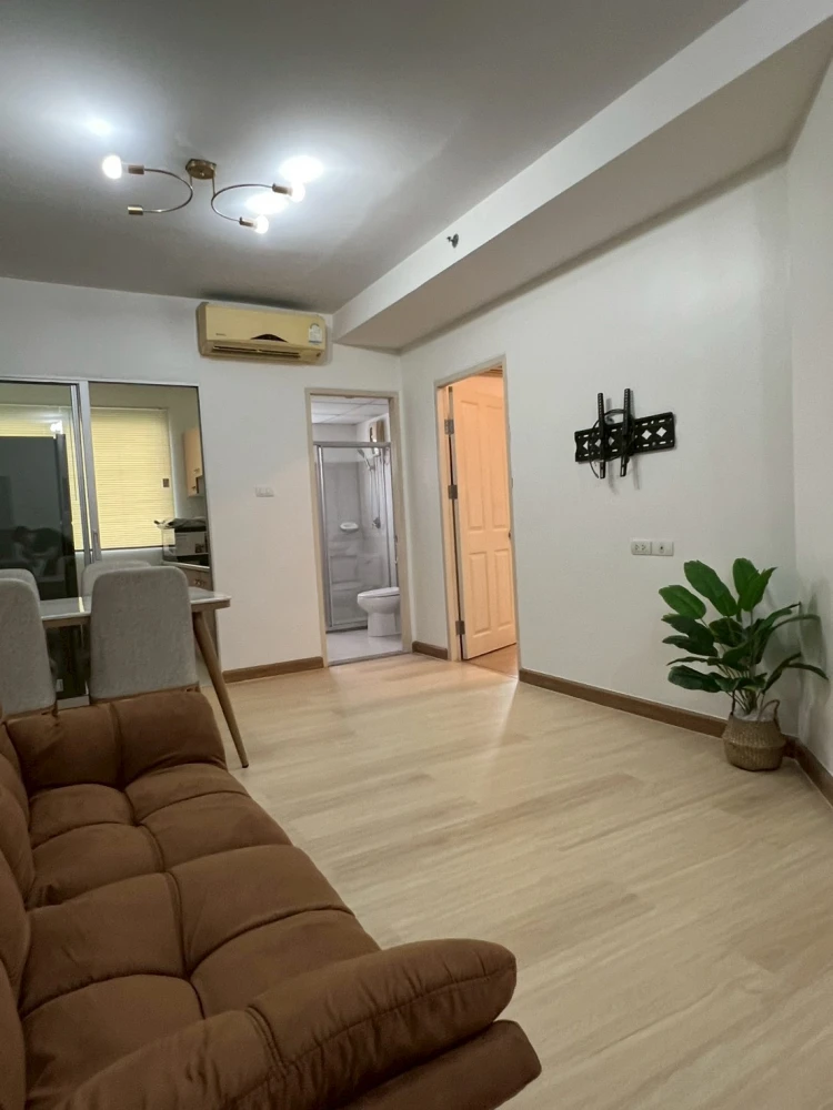 For rent Supalai Park Kaset, large room 52 sq m., fully furnished, ready to move in.