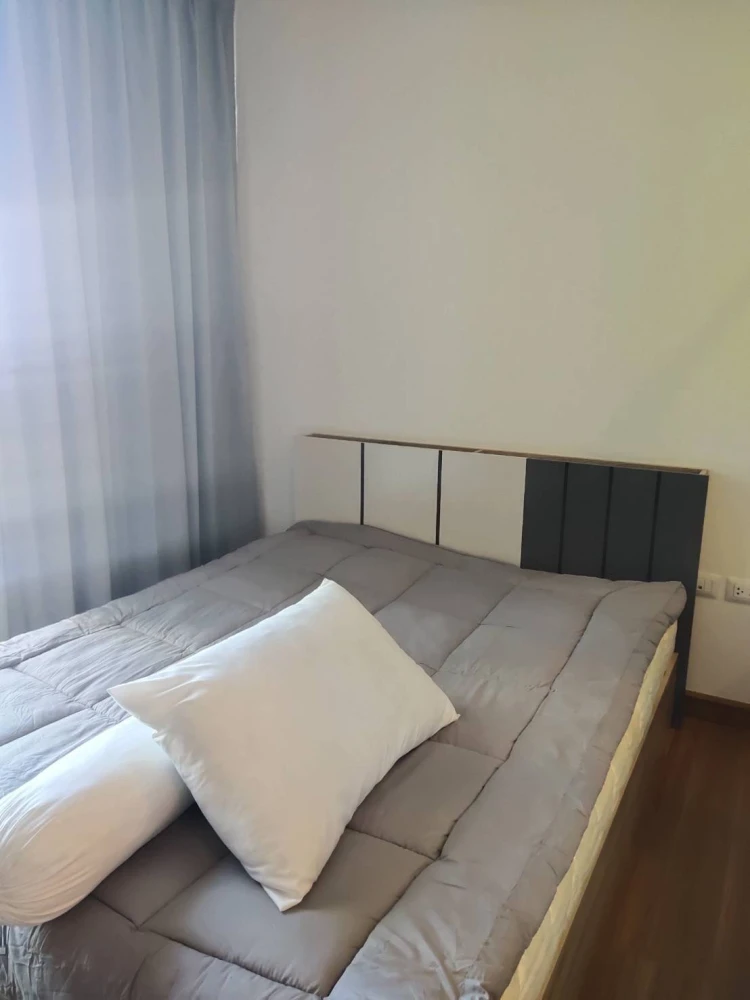 For Rent: Supalai Premier Charoen Nakhon, 12th floor. Fully furnished and ready to move in—book now!