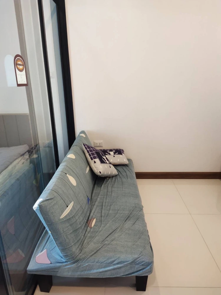 For Rent: Supalai Premier Charoen Nakhon, 12th floor. Fully furnished and ready to move in—book now!
