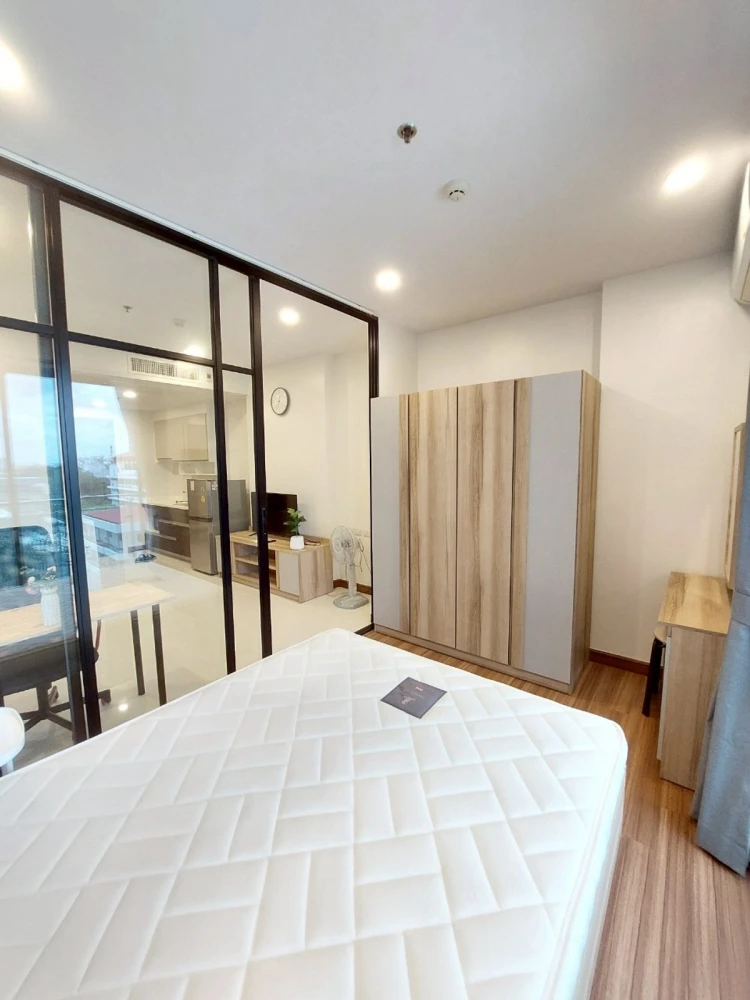 For rent: Supalai Premier Charoen Nakhon, 7th floor, great view, fully furnished, comfortable living space. Book now, don't miss out!