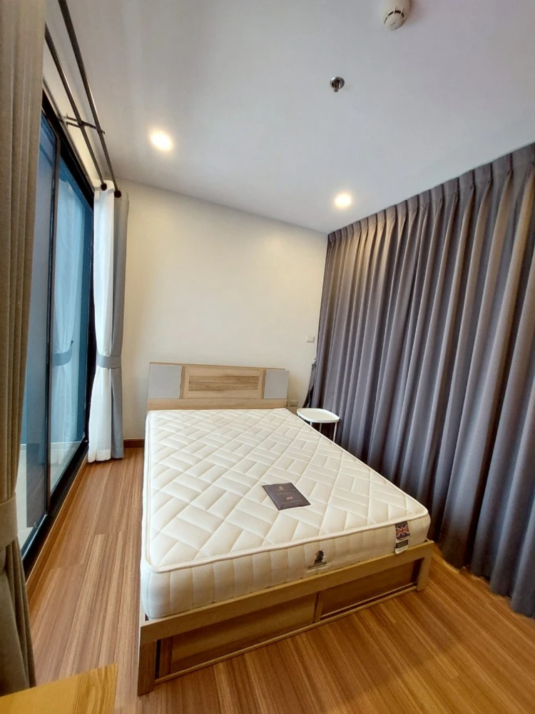For rent: Supalai Premier Charoen Nakhon, 7th floor, great view, fully furnished, comfortable living space. Book now, don't miss out!