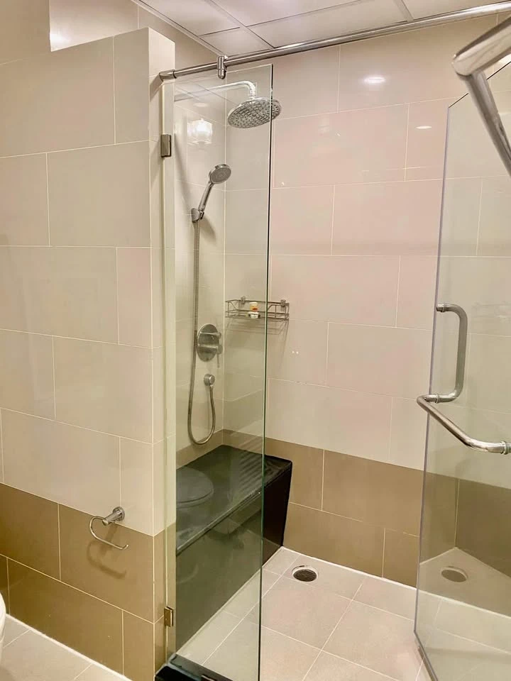 For rent Supalai Premier Narathiwas-Sathorn, beautiful city view, fully furnished, fully furnished, bring your bags and move in immediately.
