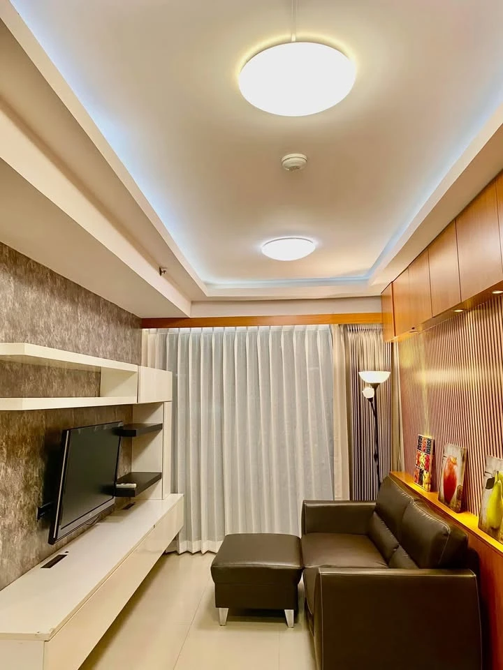 For rent Supalai Premier Narathiwas-Sathorn, beautiful city view, fully furnished, fully furnished, bring your bags and move in immediately.
