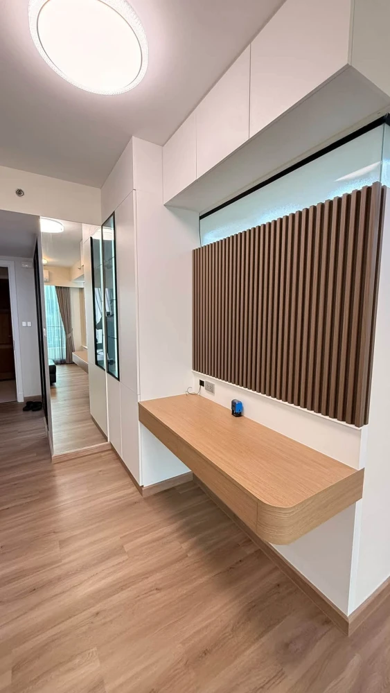 For Rent: Supalai Premier Place Asoke. Spacious unit with ample living space and full facilities. Book now!