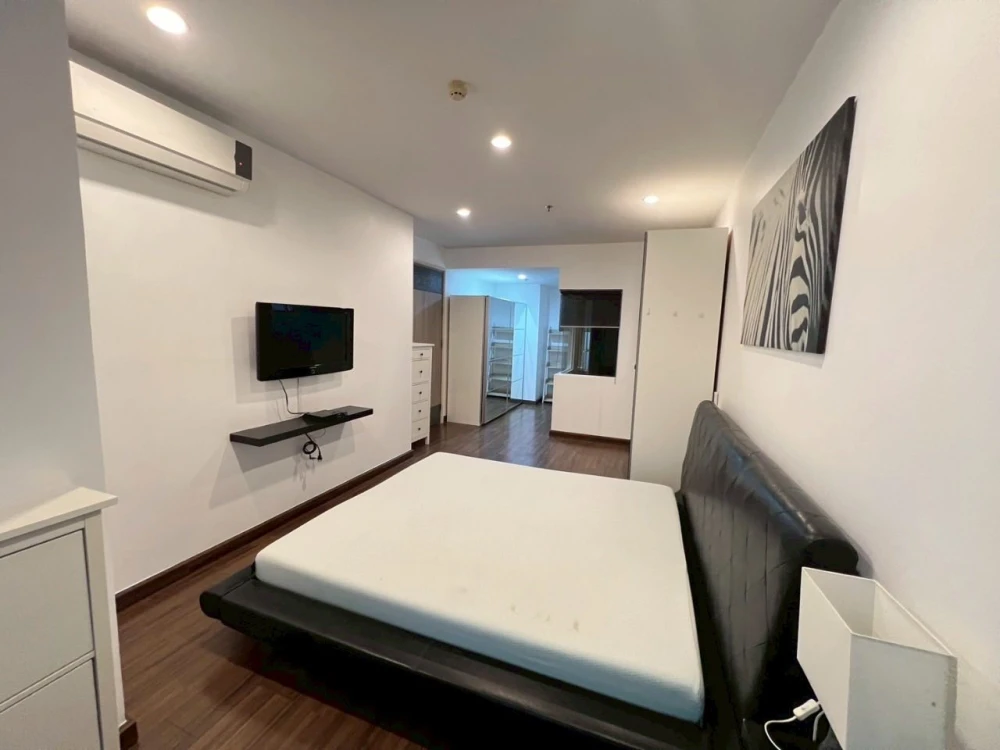 Supalai Premier Ratchathewi for rent, 32nd floor, nice room, fully furnished, reserve now.