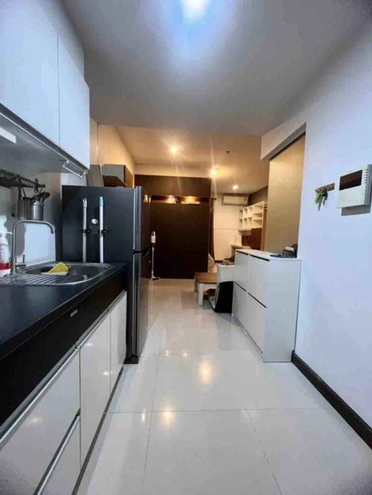 For rent Supalai Premier Ratchathewi, a nice room, fully furnished, just bring your bags and move in.