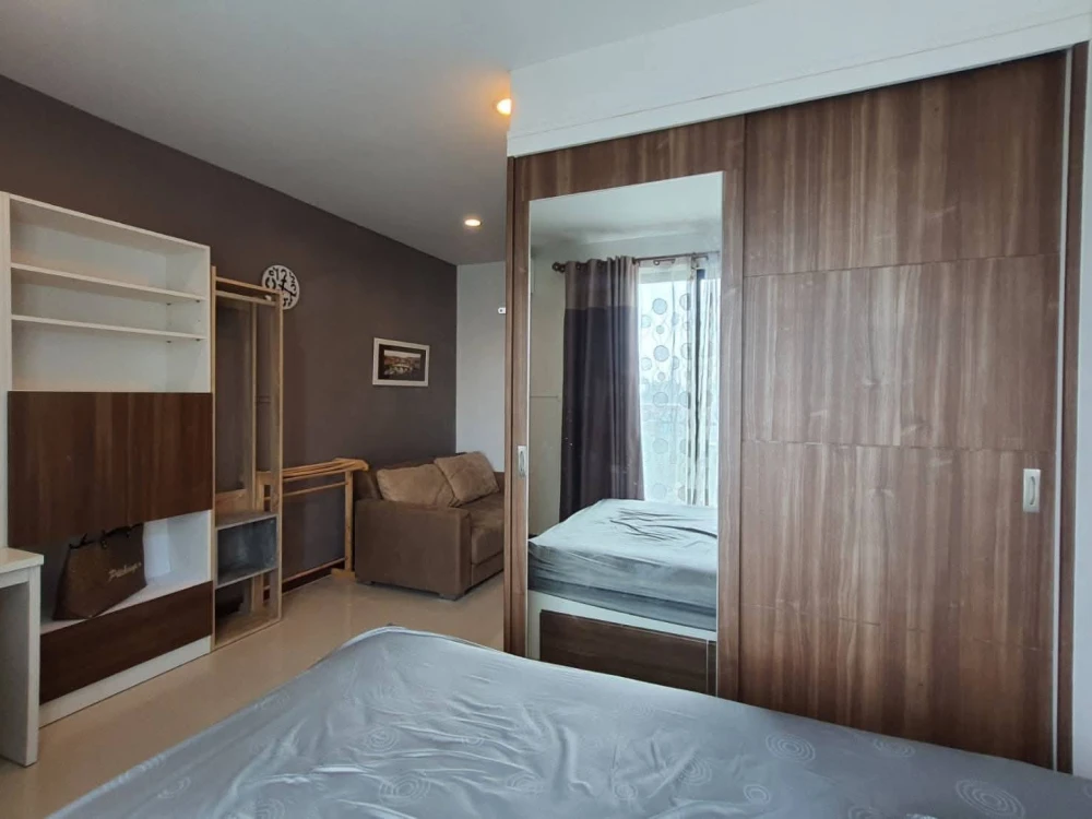 For rent Supalai Premier Ratchathewi, a nice room, fully furnished, just bring your bags and move in.