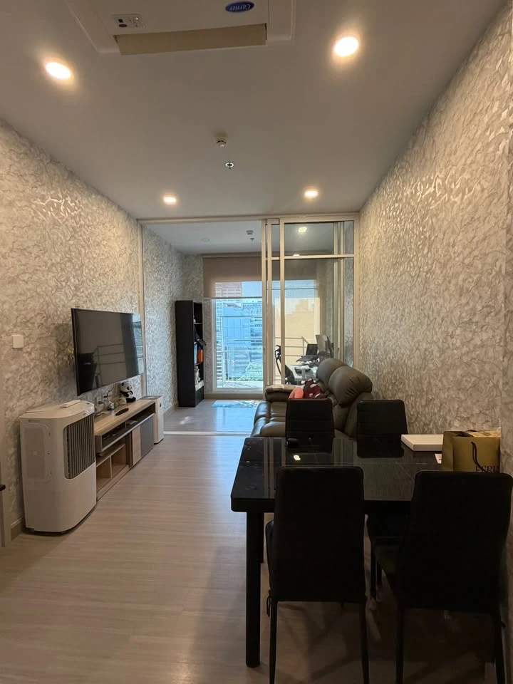 ให้เช่า Supalai Premier Si Phraya-Samyan 1 ห้องนอน 1 ห้องน้ำ พื้นที่ใช้สอยเยอะ ติดวอลเปเปอร์อย่างดี จองเลย