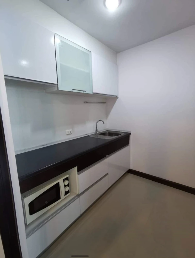 For rent Supalai Premiere @ Asoke, 32nd floor, fully furnished, nice to live in, reserve now, don't miss out, hurry!