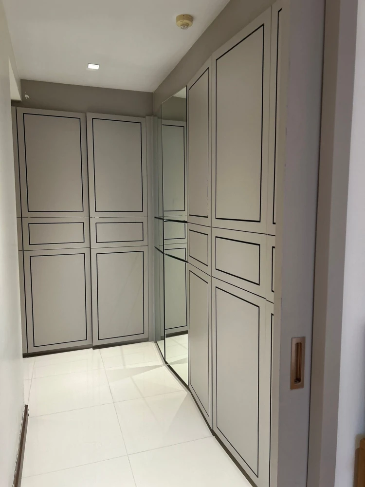 3-bedroom unit for rent at Supalai Prima Riva—fully furnished. Book now if interested.