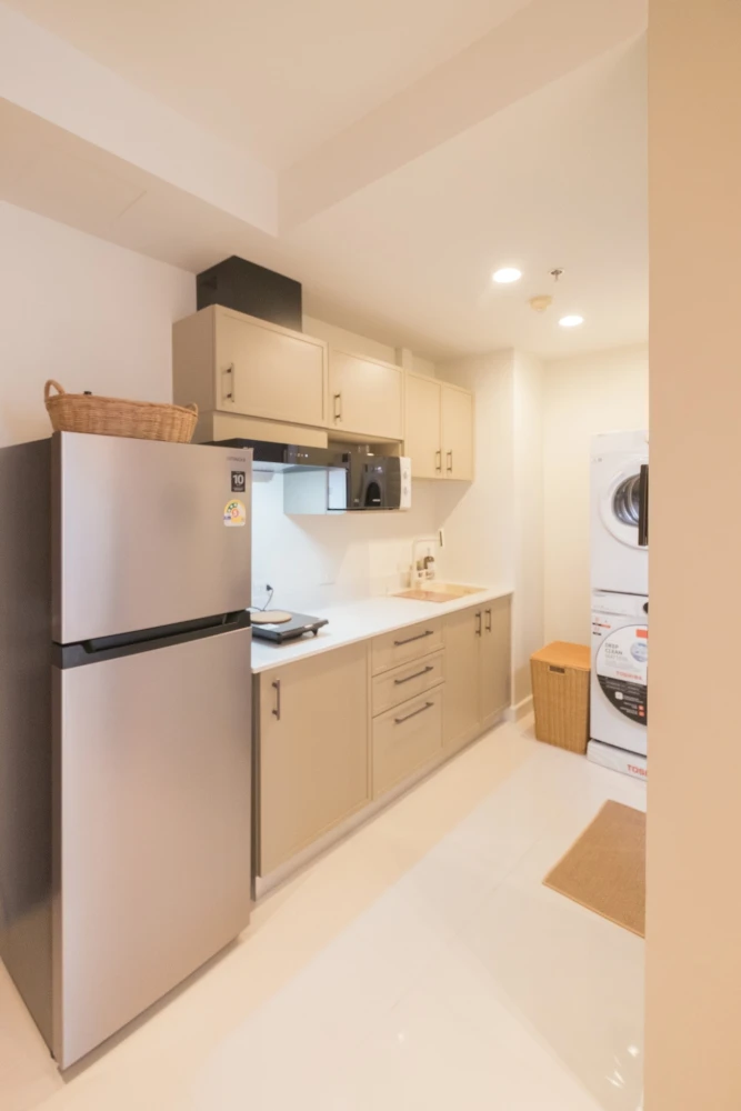 For rent: Supalai Prima Riva, a lovely and spacious room. Book now!