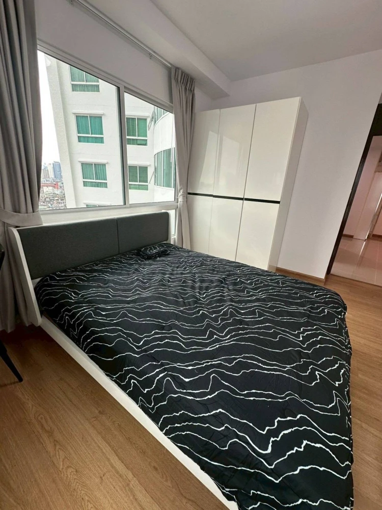 For rent Supalai River Resort 2 bedrooms, 2 bathrooms, fully furnished, high view, don't miss it.