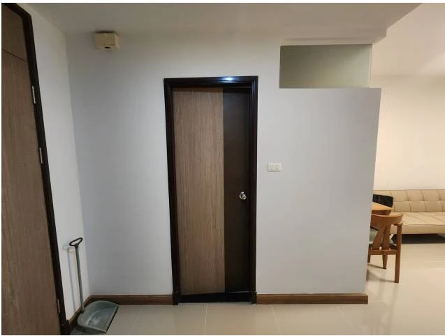 For rent: Supalai River Resort, Studio room with river view, 11th floor, spacious balcony perfect for relaxing. Don't miss out!