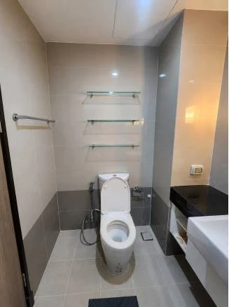 For rent: Supalai River Resort, Studio room with river view, 11th floor, spacious balcony perfect for relaxing. Don't miss out!