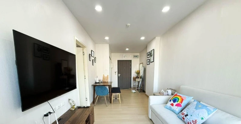 For rent: Supalai Veranda Phasi Charoen Station, 29th floor, fully furnished, very livable. Book now!
