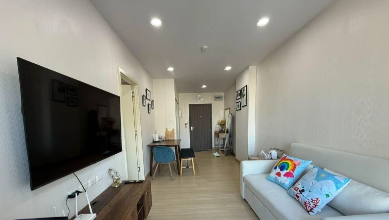 For rent: Supalai Veranda Phasi Charoen Station, 29th floor, fully furnished, very livable. Book now!
