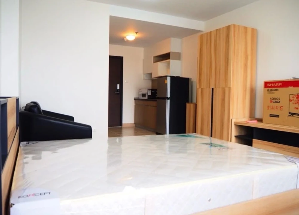 For rent: Supalai Veranda Rama 9, 10th floor, fully furnished, ready to move in. Book now, don't wait!