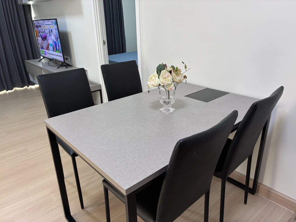 For rent: Supalai Veranda Rama 9, 16th floor, corner unit, city view, fully furnished, ready to move in. Book now!