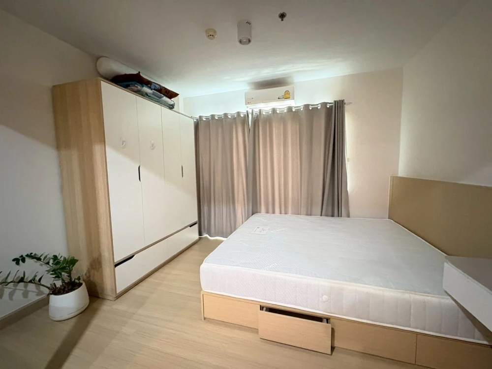 For rent: Supalai Veranda Rama 9, room with coordinated interior design, high-quality built-in furniture, unobstructed city view. Book now!