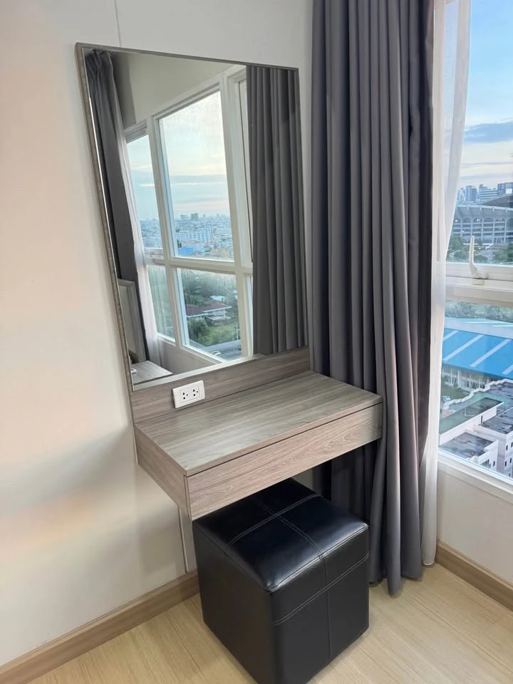For rent: Supalai Veranda Ramkhamhaeng, large and comfortable room on the 17th floor with great views. Convenient and fully equipped. Book now!