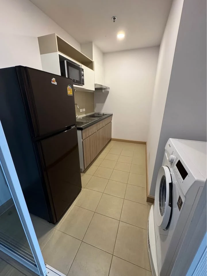 For rent: Supalai Veranda Ramkhamhaeng, large and comfortable room on the 17th floor with great views. Convenient and fully equipped. Book now!