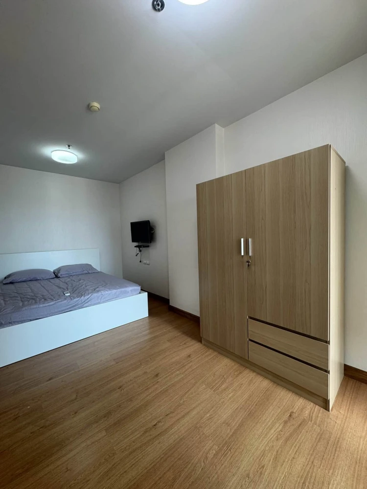 For Rent: Supalai Veranda Rattanathibet, 1 Bedroom, 1 Bathroom, Spacious Living Area, Unobstructed View. Don't Miss Out!